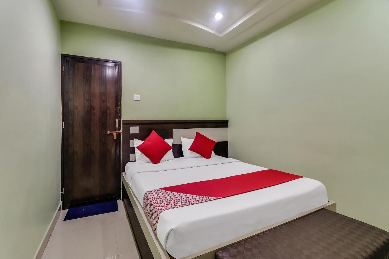 Super Hotel O Royal Raj Nandgaon Exteriér fotografie