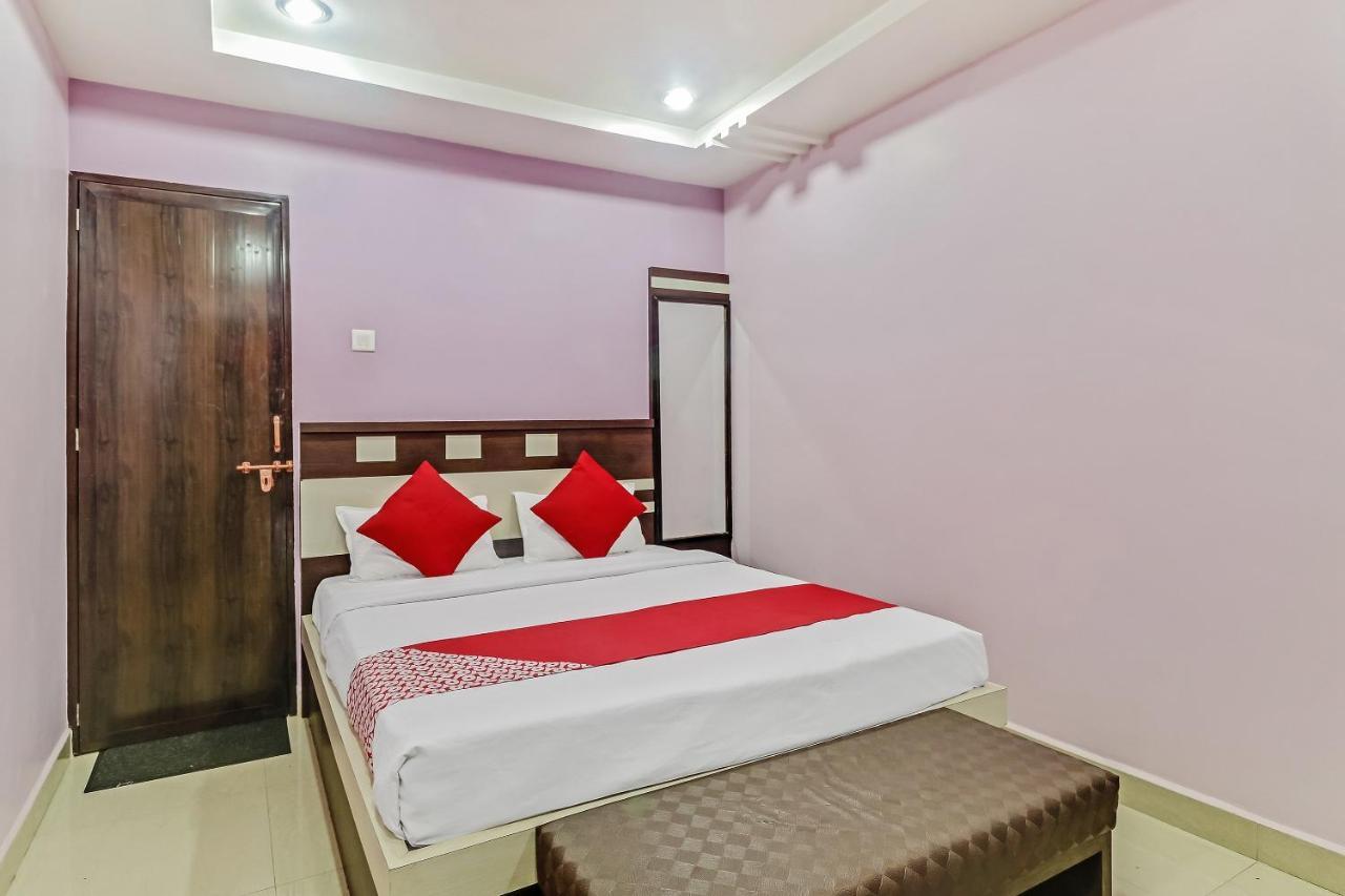 Super Hotel O Royal Raj Nandgaon Exteriér fotografie